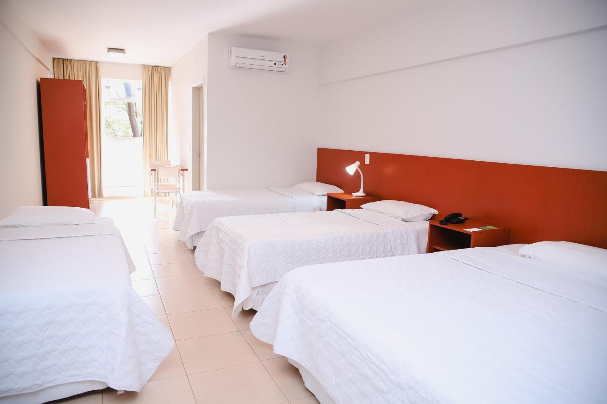 Hotel Agua Das Araras Paraguaçu Paulista Kültér fotó